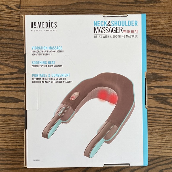 Like new! Homedics neck and shoulder messager with heat - Picture 2 of 5